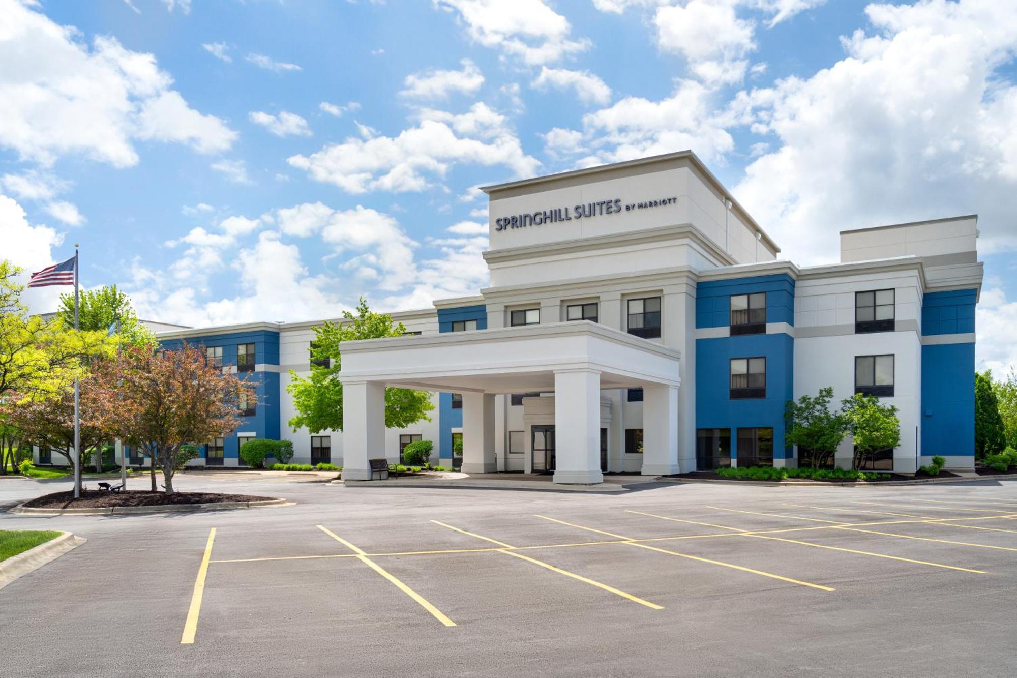 Springhill Suites By Marriott Chicago Bolingbrook Exterior photo